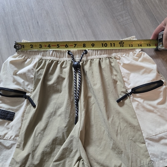 Bearded Goat Women's Summit shorts Khaki/black Drawstring Sz Large - Picture 11 of 13